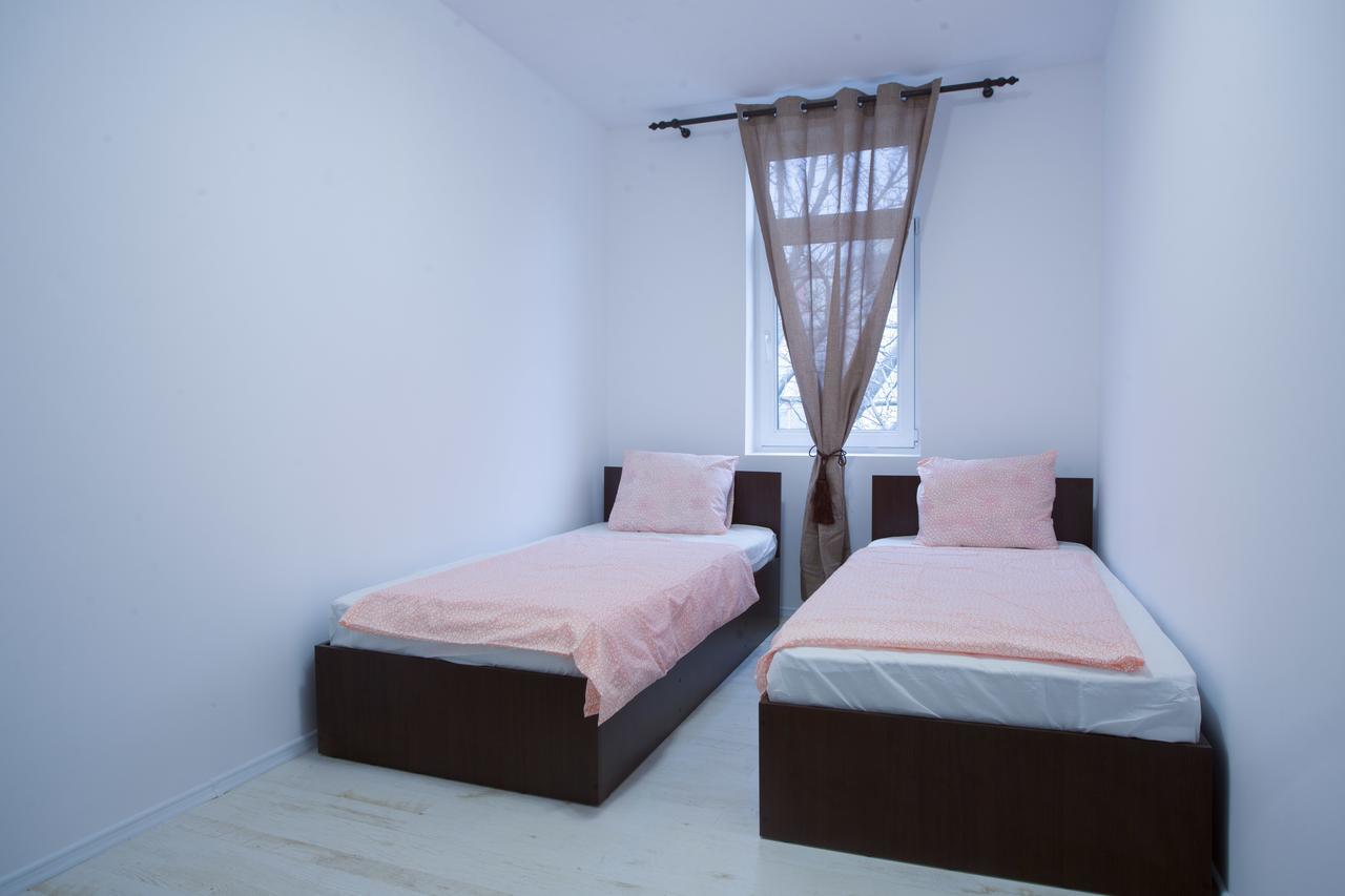 בוקרשט La Vila Maria מראה חיצוני תמונה